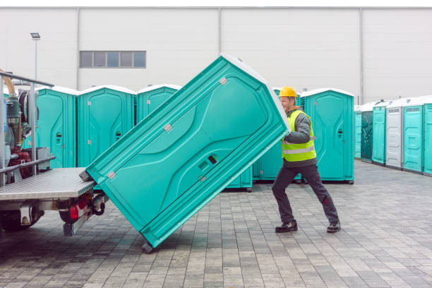 Best Emergency porta potty rental  in Toppenish, WA